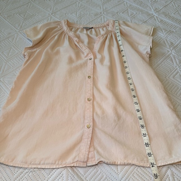 Rails Alena Petal Split Neck Top Size S - Picture 6 of 10